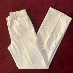 Olsen Europe‎ White Jeans size 4